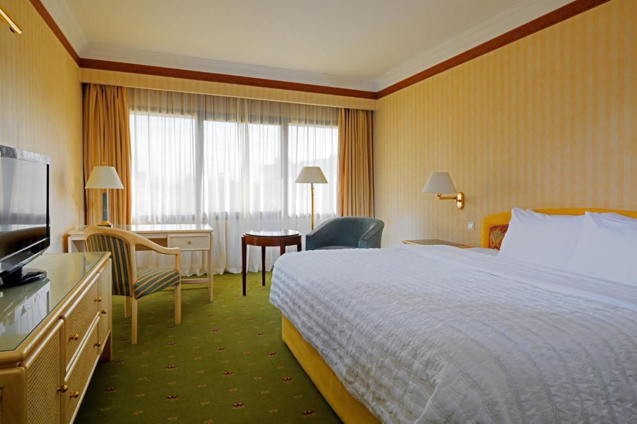 Le Meridien Heliopolis Cairo Exterior photo